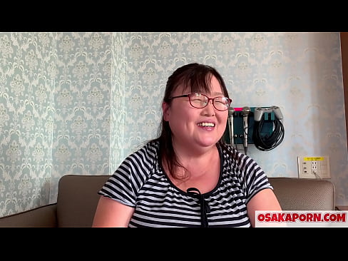 ❤️ Une grosse maman japonaise montre ses énormes seins et profite d'un sex toy. Une maman asiatique de 51 ans parle de son expérience sexuelle. Yukiko 1 OSAKAPORN grosse milf ❤❌ Super sexe at us